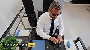 Brazzers - Coworkers Hailey Rose And London Laurent Give Their Hung Coworker A Cumshot He Will Remember