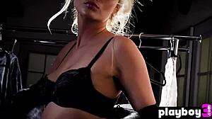 Sexy Milf Lindsay Marie Looks Beautiful And Babe Posed For The Playboy