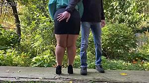 i really need to pee, come with me