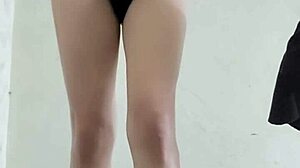 Shemale Ting Xuan Masturbates on Street