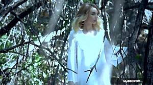 Scarlet Red & Black Eden Have Outdoor Lesbian Sex!