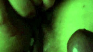 Foda gostosa e gozada em cima do cuzinho