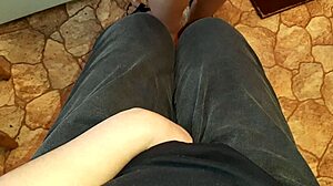 I jerk off to my neighbor in the kitchen while she prepares dinner