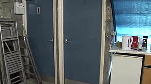 threesome for the coed girl 😏