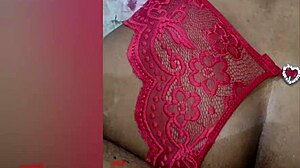 The amateurs enjoy deliciously in the black woman's big ass during anal sex