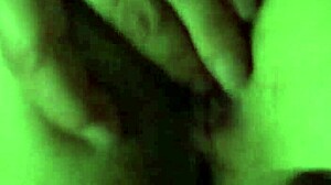 Foda gostosa e gozada em cima do cuzinho