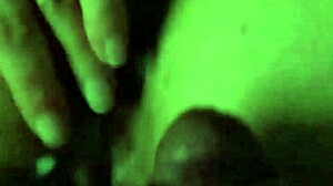 Foda gostosa e gozada em cima do cuzinho