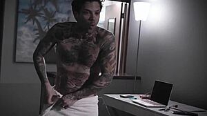 Stepsis crave first anal from stepbro?