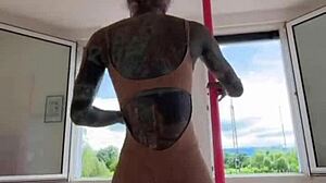 Anuskatzz Twerks Athletic Ass in Exotic Heels Pole Dance Mix