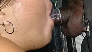 Levei minha irma no swing ela mamou pau e deu pro negao sexy bbw