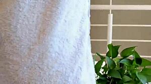 Naughty maid catches boss's huge cock for closeup assfucking