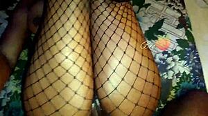 Whoa! Petite 18+ babe squirts wildly in missionary goddess pose!