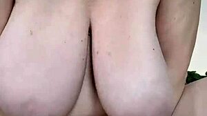 wanna see this view from below on that mature pussy compilation?