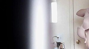 watching this big boobs blonde changing her massive tits