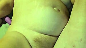 Thick Milf Takes Massive Cock Creampie Deep Inside Her!