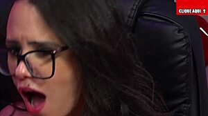 blonde big tits drops mouth on brunette's wet pussy milf lesbian california suck fest