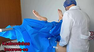 Redhead patient spreads for gyno doc's cock in hospital play