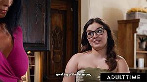 Wow Milf Reagan Foxx Spanks Naughty Pawg Leana Lovings Clit Tribbing Orgasm!