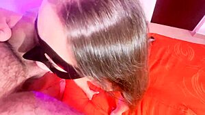 mi madrastra latina mexicana puta me folla el culo con creampie mientras usa bhabhi desi