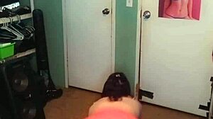 catherine grey shakes her big ass twerking hard on snapchat 😍🍑🔥