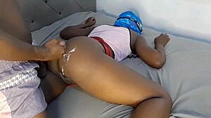 Amateur Young Couple's Big Ass Latina Gets Creampied in Homemade Session