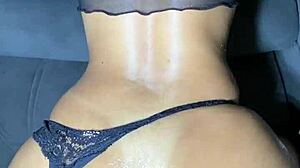 Oiled brazilian housewife ass brincando creampie doggystyle riding