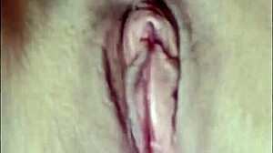 chris vivi naughty wet open pussy squirts hard