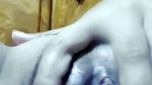 sexy asian mommy handjobs daddy on whatsapp call 💋📱🔥