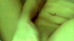 my asian pussy needs fingering till i squirt solo