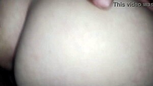 DEI MEU CU COM BUCETA PELUDA ADORO GOZOU EM CIMA DELA!