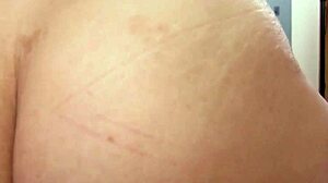 amateur babe chats then bounces on cock for cumshot