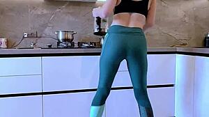 my neighbor masseur fixed my back but then i got horny n we fucked crazy hope hubby dont find out