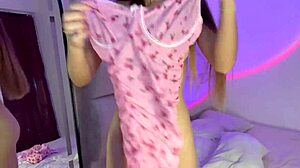 joi cutie shows lingerie and teaches you to stroke 😘🔥