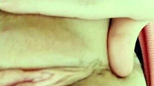 i can't stop horny brunette milf fingering pussy solo at home