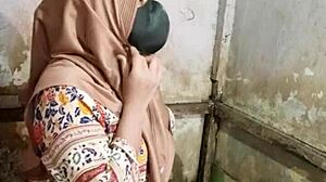 Hairy Housewife Mandi Fingers Pussy In Bathroom Solo