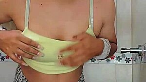 Rica Pollita Transsexual Thrusts Her Hard Cock Deep