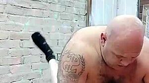 Muscular Hottie Begs Bodybuilder for Creampie in Tight Little Pussy?