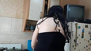 Hey girlfriend while stepmom cooks you lick my pussy so good