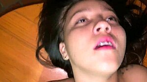 follo el culo perra hijastra mientras cabaña sola con mi verga grande