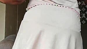 Curvy Amateur Cowgirl Rides Cock in Homemade Passionate Clip