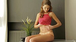 hey cute slim blonde fanni o, love watching you finger that shaved wet pussy with vibrator solo