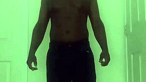 girl keeps singing and dancing wildly for viewers nonstop!