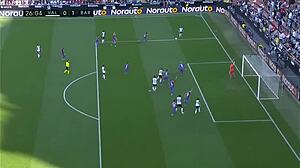 valencia cf suffers 2-4 defeat to dominant fc barcelona side