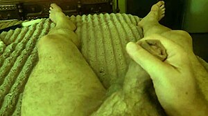 stuffguy's longer catheter jerk session update from may 20 keeps it kinky