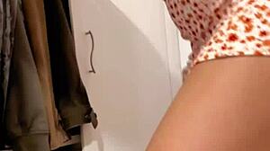 Damn! Fucking Cuñada While She Scrolls TikTok