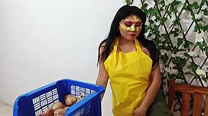 traded veggies for quick stand-up fun with the hot vendor