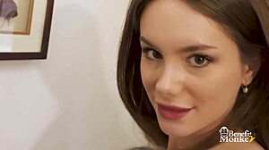 Liz Ocean's Amazing Blowjob on Big Cock Leads to Pink Pussy Fuck