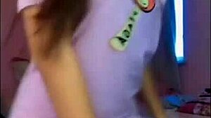 Helen dances naked shaking her juicy ass