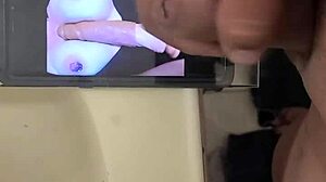 Morning tribute hits just right before the workday grind