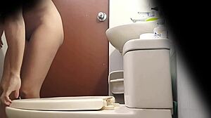 hidden spy cam catches argentinian hermanastra pissing upskirt in miniskirt